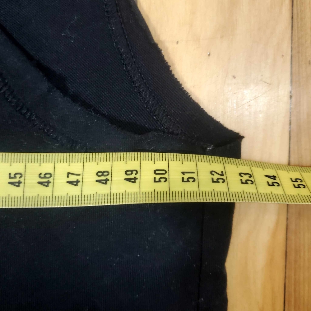 The North Face Sleeveless Black Shirt - Picture 7 of 7